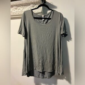 LuLaRoe Gray Solid Perfect T